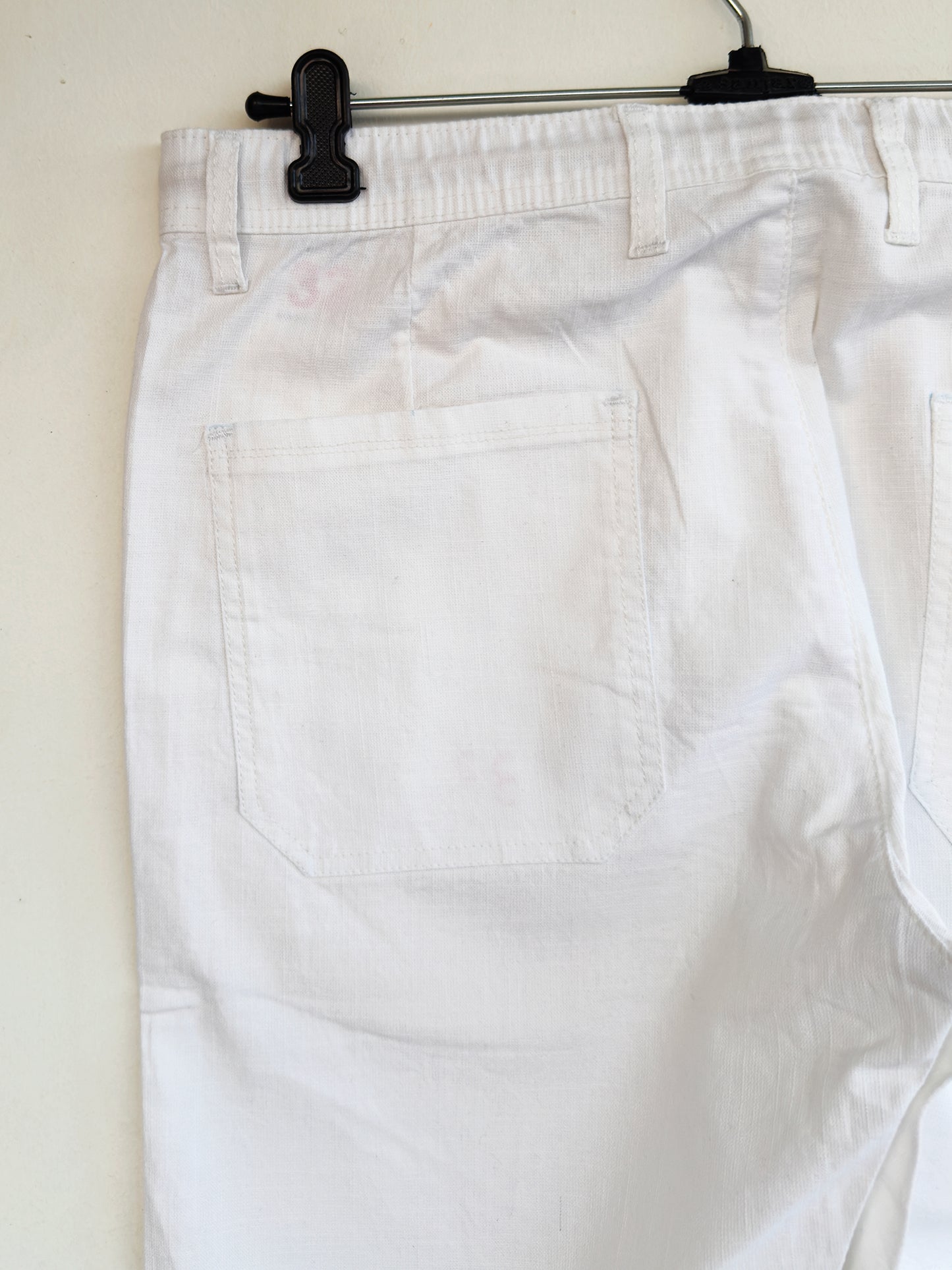 Men White Cotton Regular Fit Pant